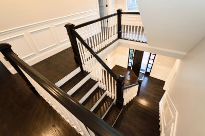 Improve the Style of Your Wood Banisters!
