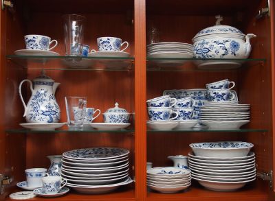 China Cabinet Installation
