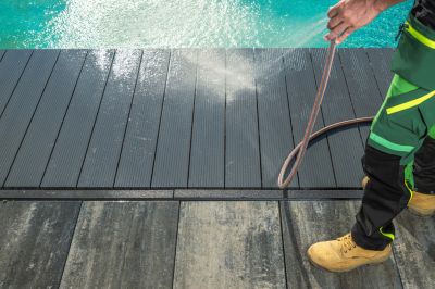 Geet Your Pool Deck Cleaned!